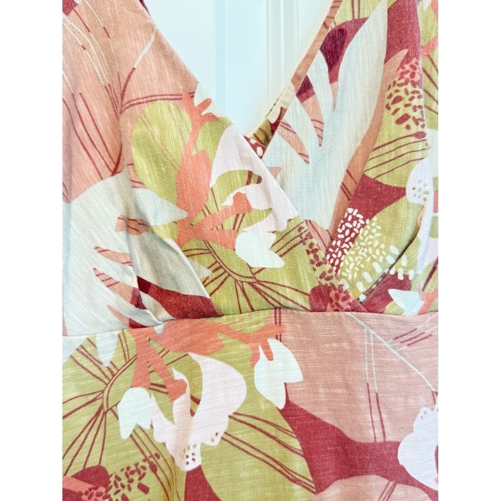 Patagonia Floral V-Neck Midi Dress in Coral, Olive & White - Picture 3 of 6